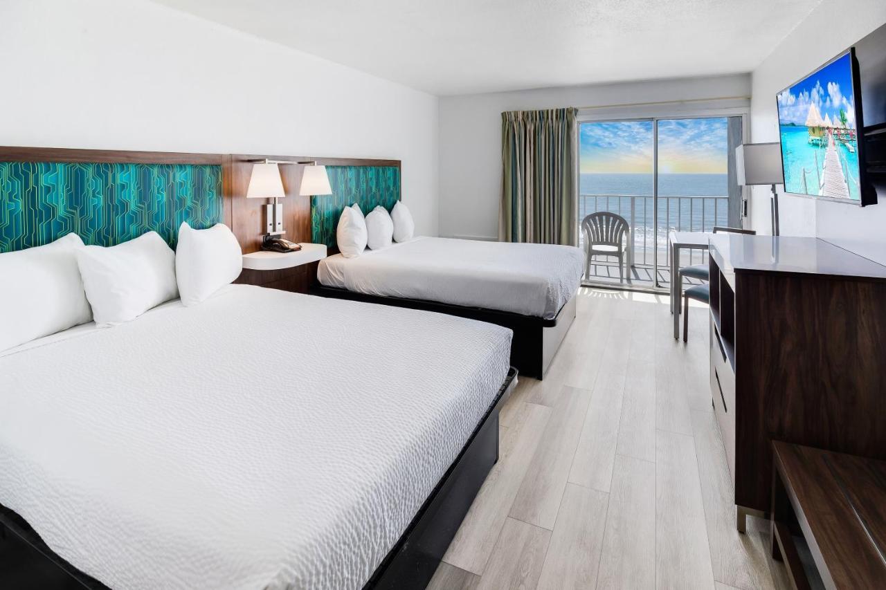 Queen Room Two Queen Beds Non-Smoking Ocean Front,1378165118:JPEG