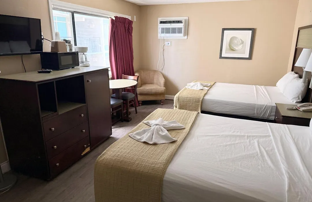 Polynesian Oceanfront Hotel-1