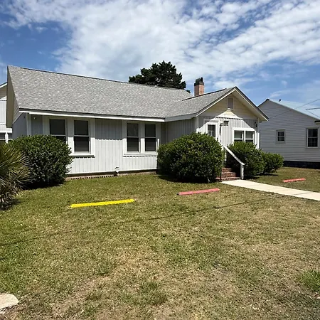 Beachy Keen, North Myrtle Beach Beach Single-Family House, 150 Feet To Ocean! Pets Welcome!-2